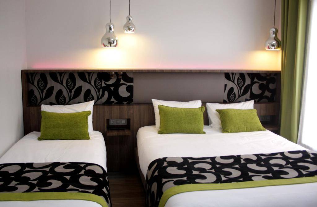 Hotel Alhambra Paris Review By Eurocheapo