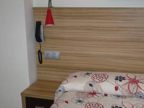 Hotel Trebol, Malaga