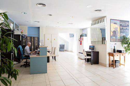 Hotel Igh Eliseos, Malaga