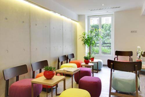 Hotel Alhambra, Paris