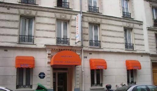 Abricotel, Paris