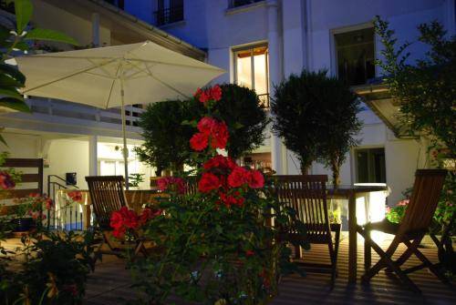Hotel Alhambra, Paris