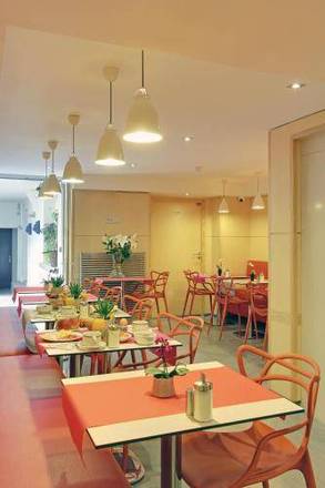 Hotel Alhambra, Paris