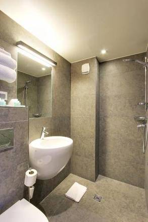 Hotel Alhambra, Paris