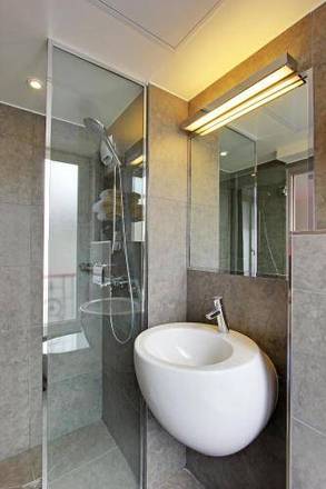 Hotel Alhambra, Paris